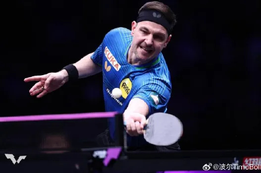 显然从场内, 当下 显然从场内, 当下